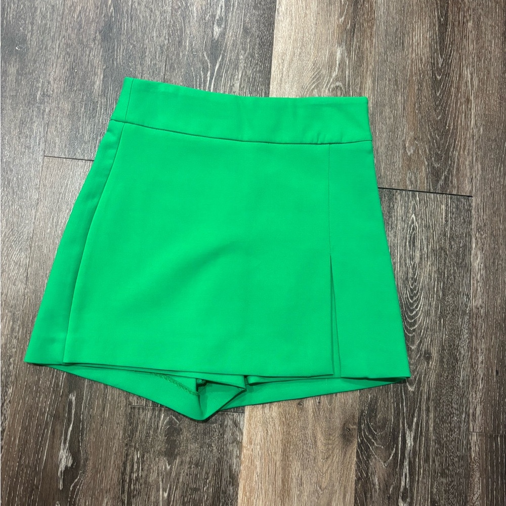 Zara Skort Green XS